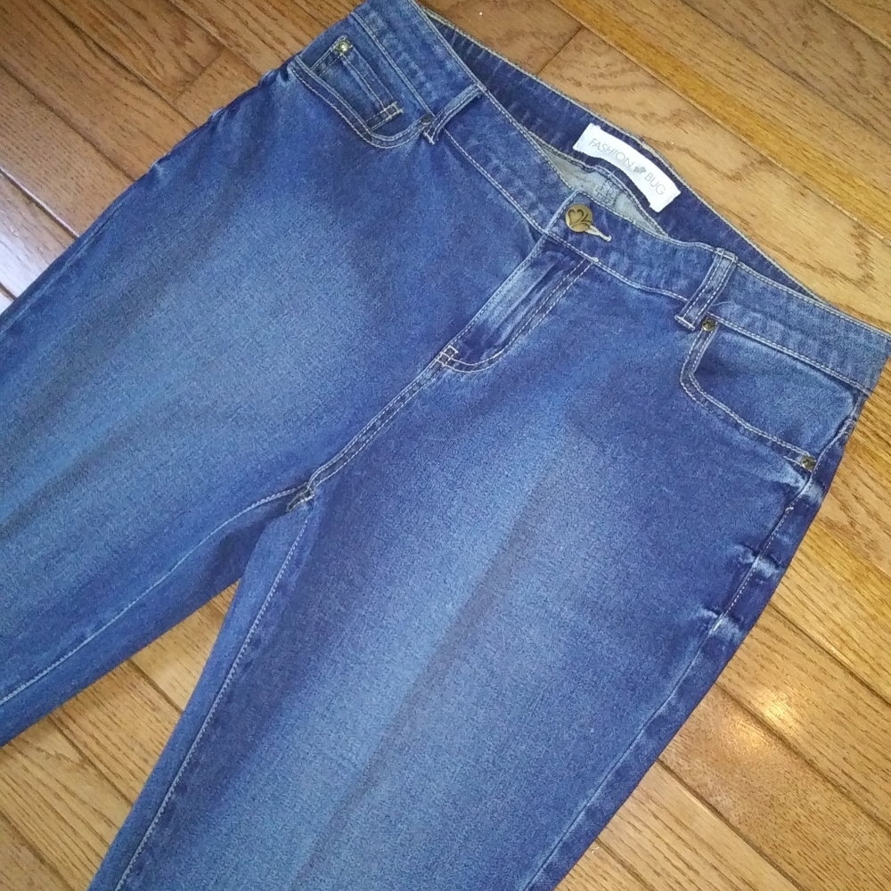 ⭐Stunning Fashion Bug Jeans